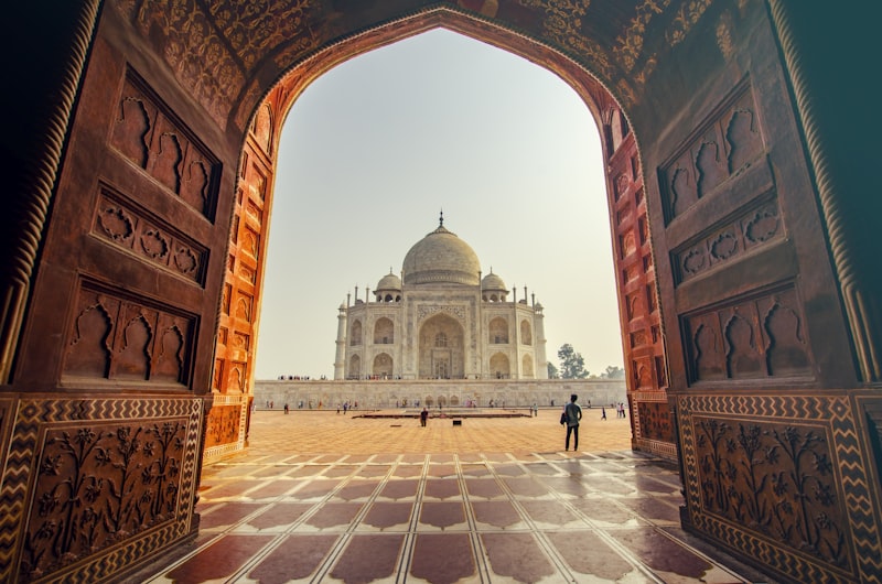 ঝাড়গ্রাম রাজবাড়ি ও পর্যটন ক্ষেত্র